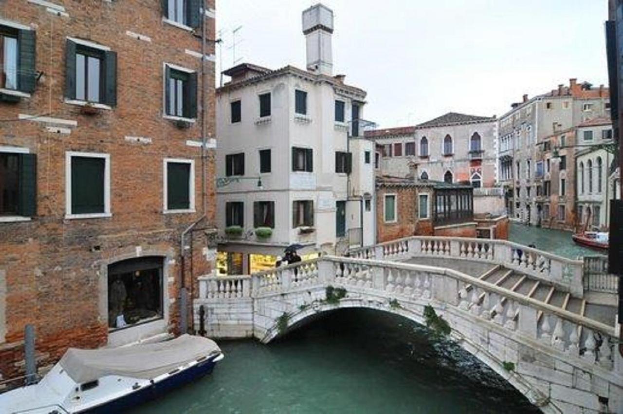 Ca' Dei Nomboli Canal View Венеція Екстер'єр фото